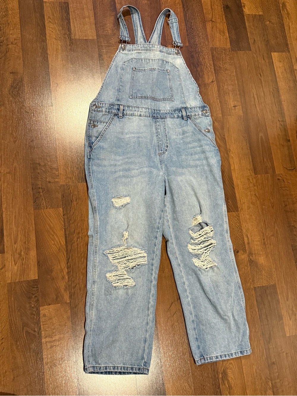 Wild Fable Light Wash Distressed Denim Overalls (size XL) - Picture 1 of 5